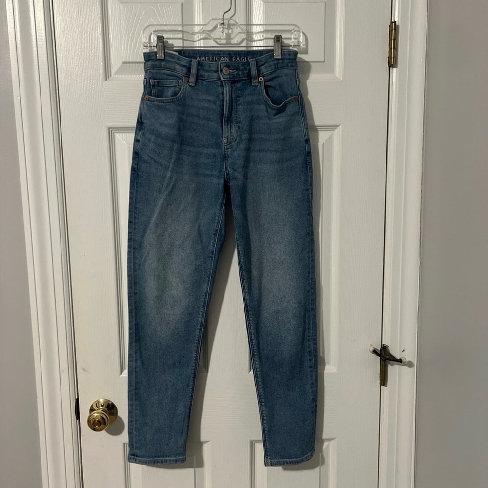 American Eagle Mom Jeans